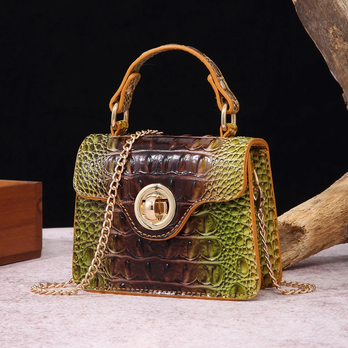 S3cdb8f9a3ba64d9d877fef6d45f46f79H